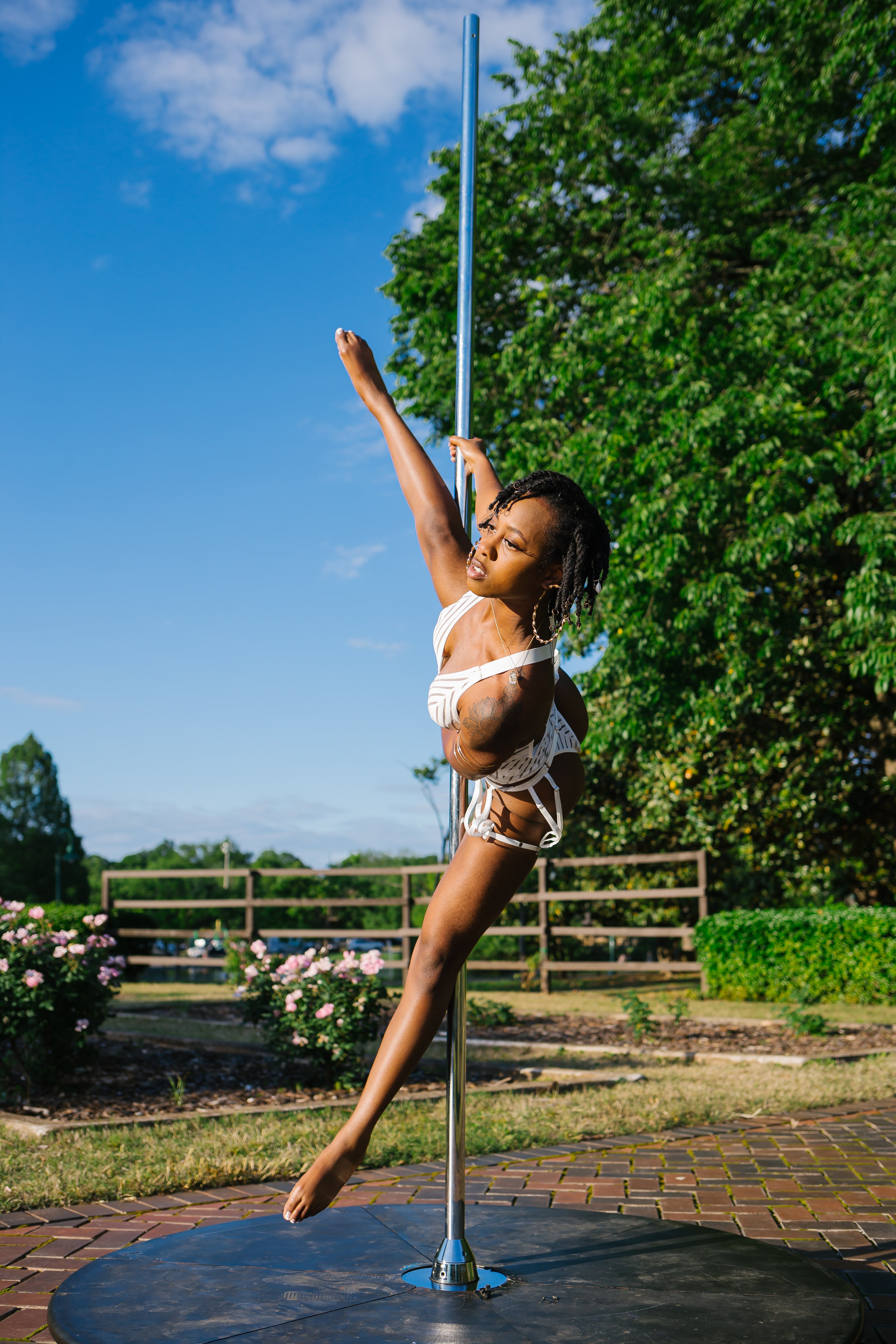 Fleaux Foundations | Beginner Pole Fitness Group Class (70 Minutes)