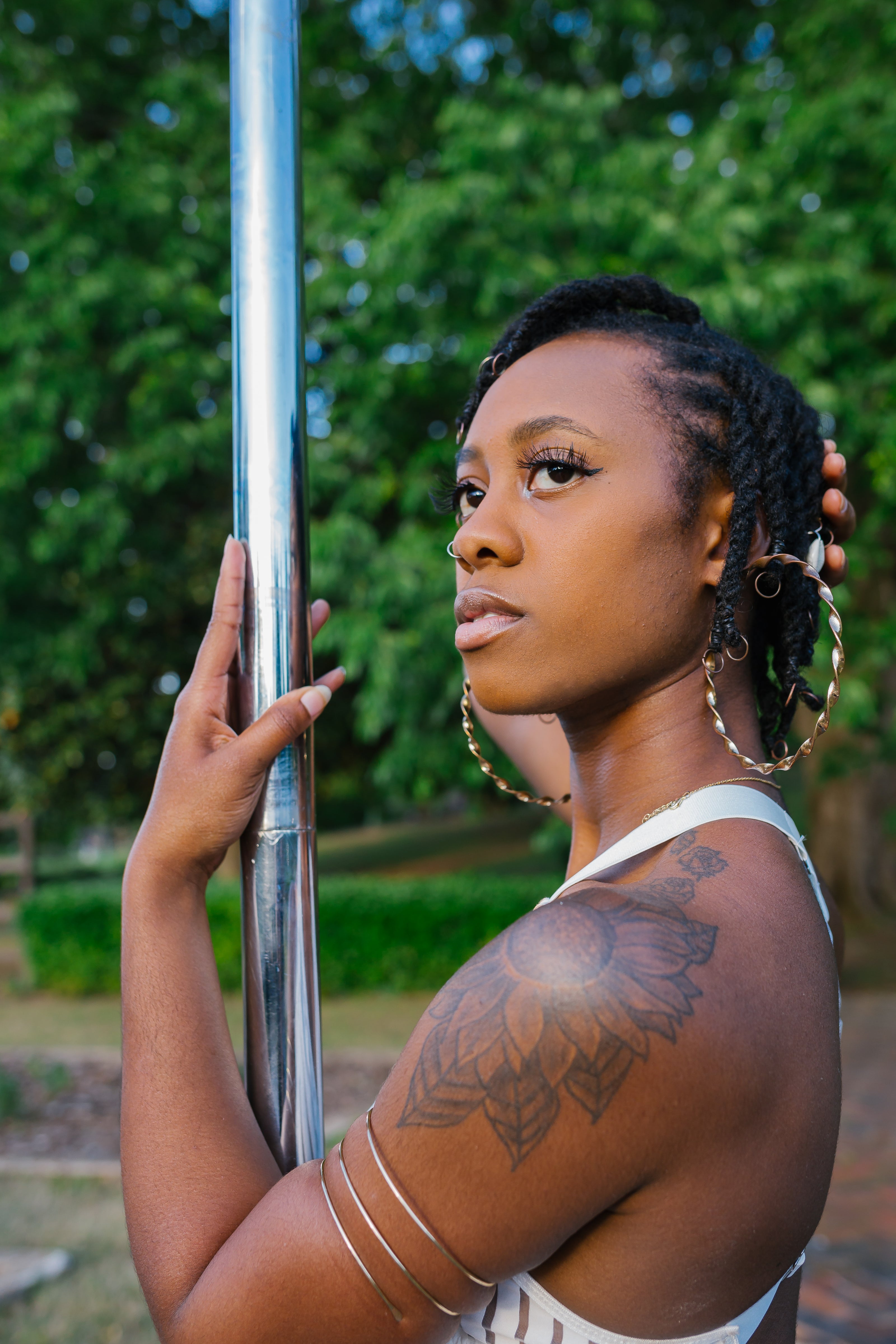 SACRED SOLOS — PRIVATE POLE & EMBODIMENT SESSIONS